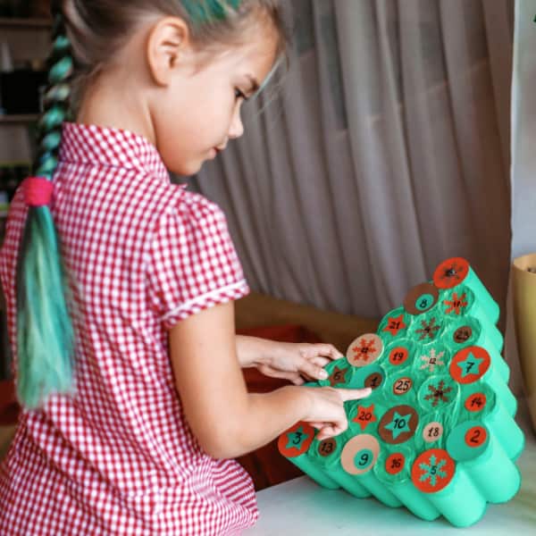 Christmas activities for preschoolers making an advent calendar