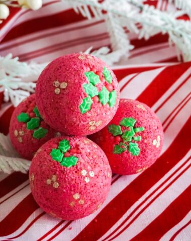 Christmas bath bombs