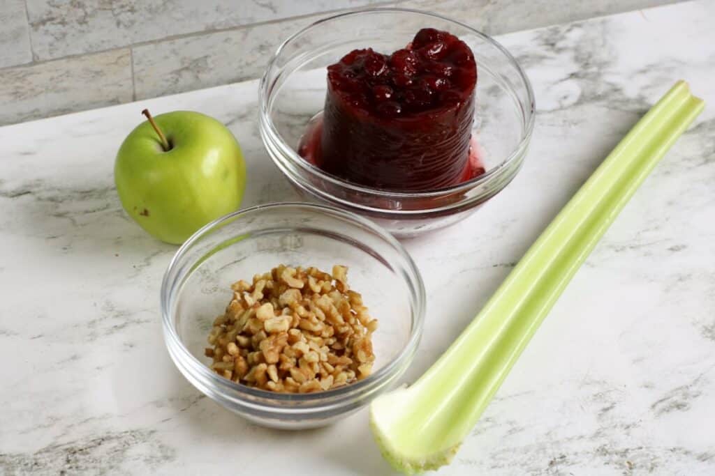 ingredients to make cranberry apple salad