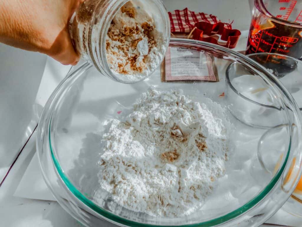 Gingerbread dry ingredients