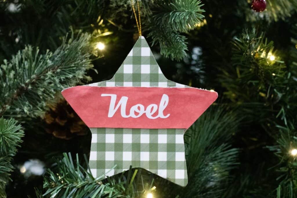 paper mache star noel