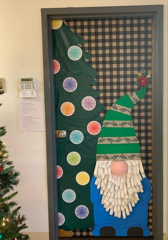 creative christmas door decorating contest pictures