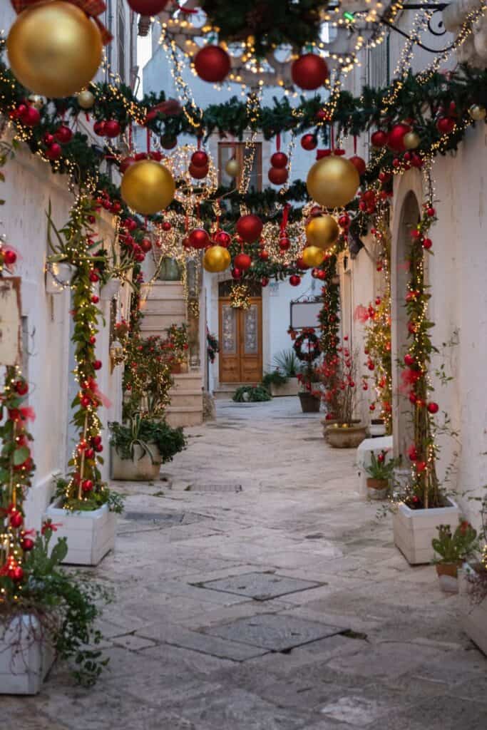 Christmas decorations in Italy