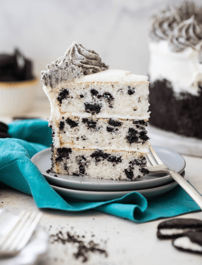 Slice of oreo cake on a plate