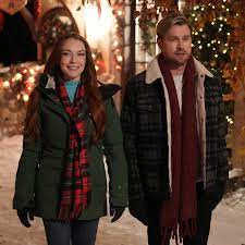 Sierra and Jake fall in love in FALLING FOR CHRISTMAS