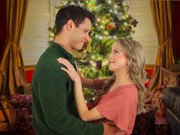 Ivy and Max fall in love in IVY & MISTLETOE